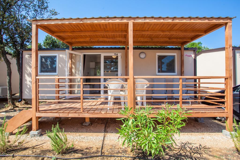 Mobile Homes Rapoca Nerezine Exterior photo